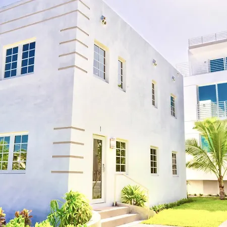 16 Guests Luxurious South Beach Suite With Rooftop 2